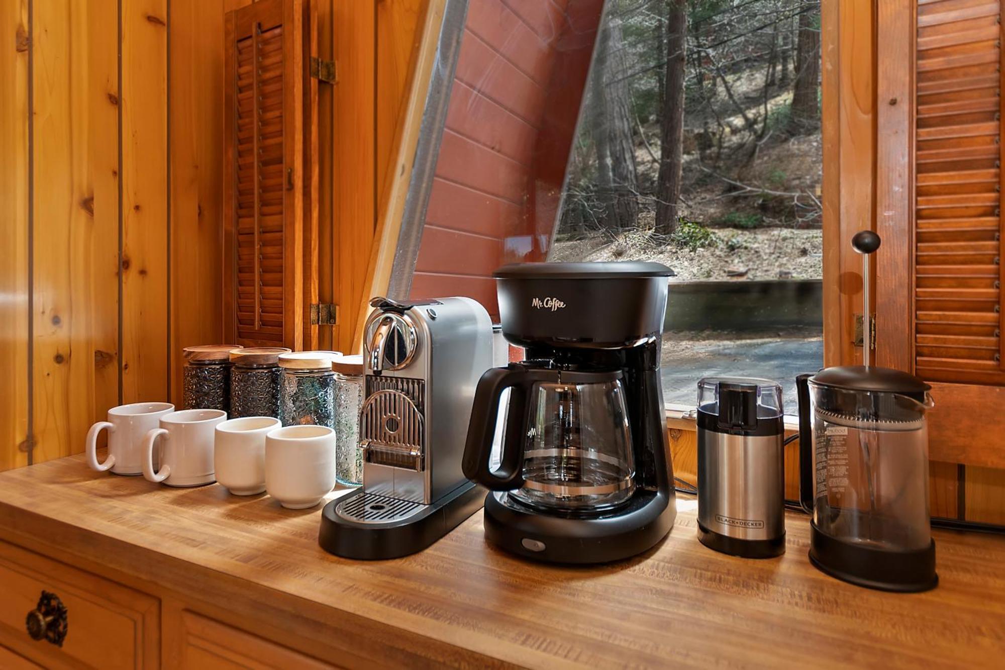 Pet & Kid Friendly Cozy Cabin, Bbq, Firepit, Outdoor Dining, Forest Views Lake Arrowhead Bagian luar foto